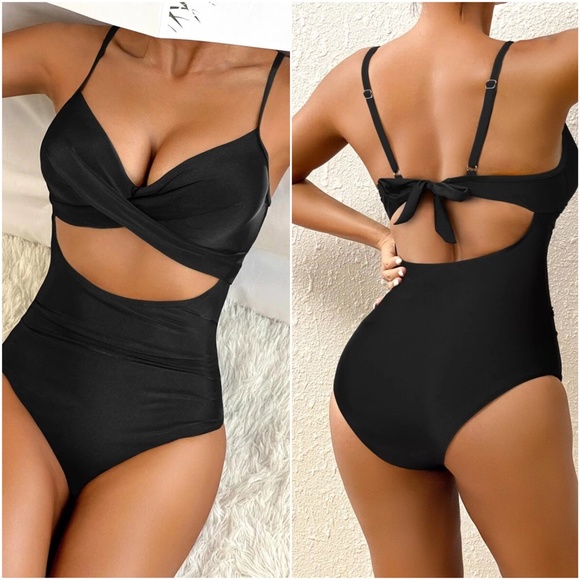 Black One Piece collection - Picture 6 of 8